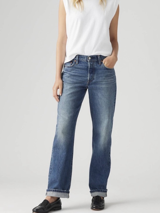 Levi's Denim - Levis 501 90’s Selvedge Denim Jeans Get on Board Medium Wash Size 29x30 NWT